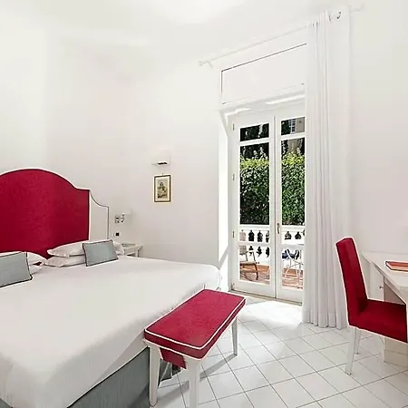Garden Hotel